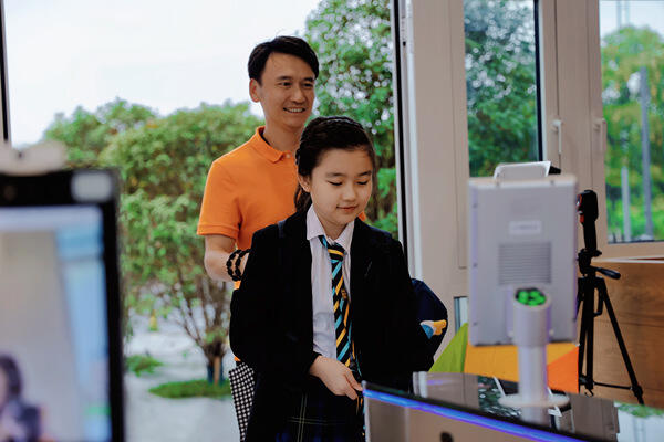 开学第一天,南通惠立学校